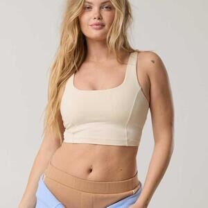 cream aerie hugger sports bra / s / nwt